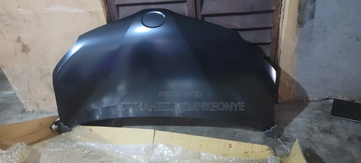 Bonnet Sienna 2011 -2017 Model