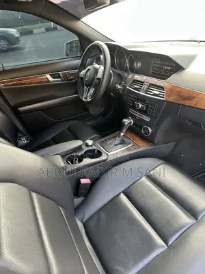 Mercedes-Benz C300 2012 Silver
