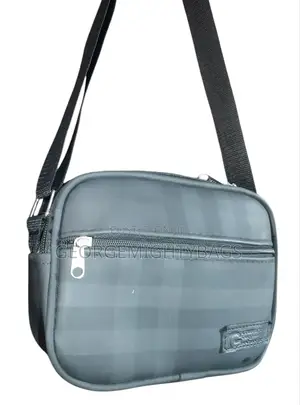 Box Cross Bag