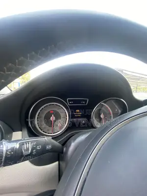 Mercedes-Benz GLA 250 2016 Gray