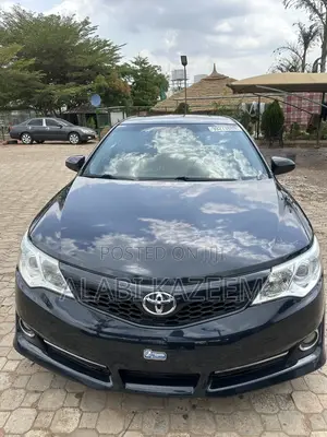 Toyota Camry 2014 Gray
