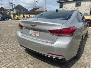 Genesis G80 2016 Silver