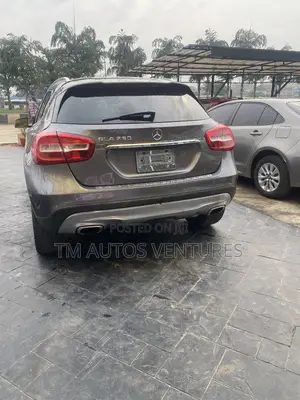 Mercedes-Benz GLA 250 2016 Gray