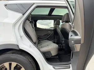 Hyundai Santa Fe 2014 White
