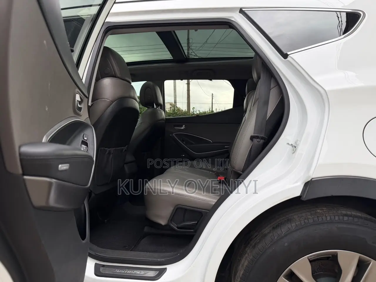 Hyundai Santa Fe 2014 White