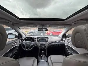 Hyundai Santa Fe 2014 White