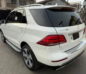 Mercedes-Benz GLE-Class GLE 350 2017 White