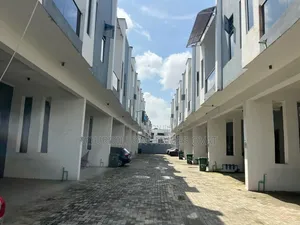 4bdrm Duplex in Ikota Gra Lekki for rent