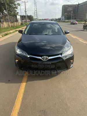 Toyota Camry 2016 Black
