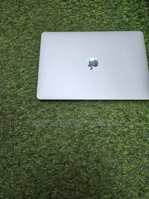 Laptop Apple MacBook Pro 2020 M1 8GB Apple M1 SSD 256GB