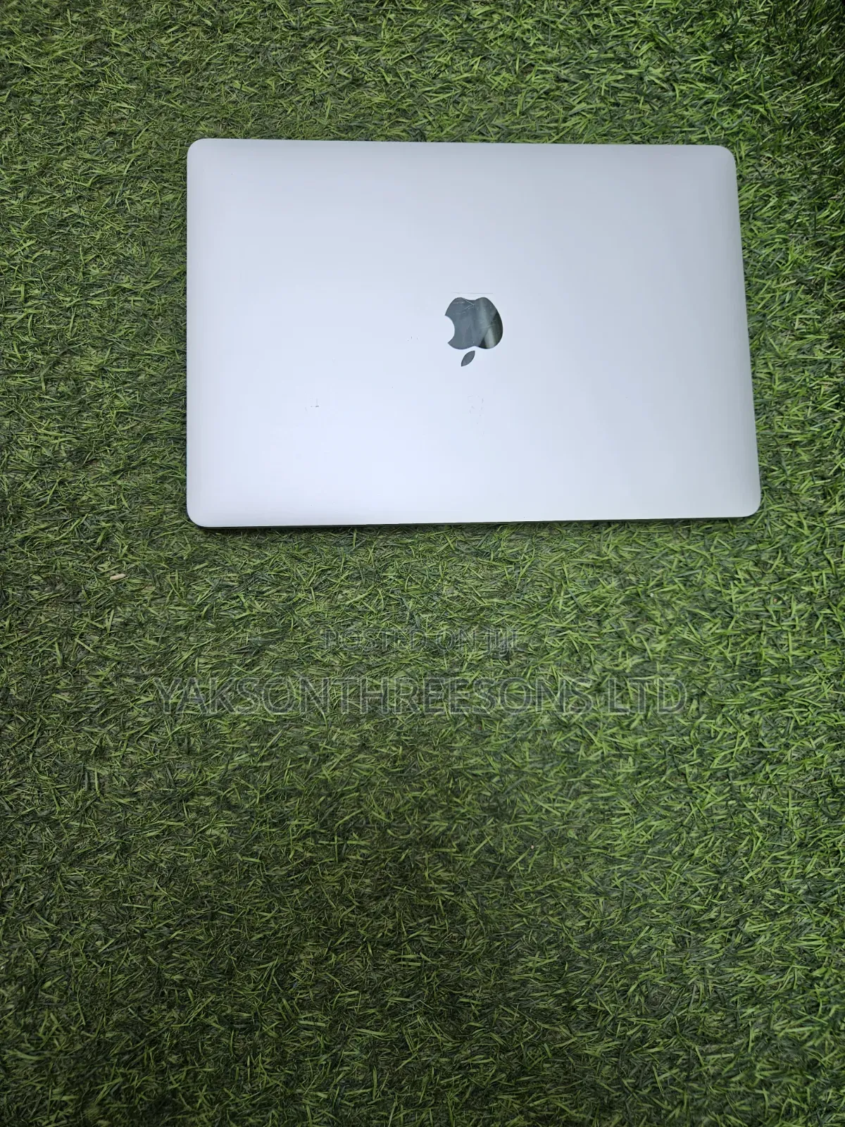 Laptop Apple MacBook Pro 2020 M1 8GB Apple M1 SSD 256GB