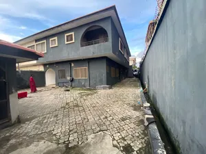 5bdrm Duplex in Lekki Phase 1 for rent