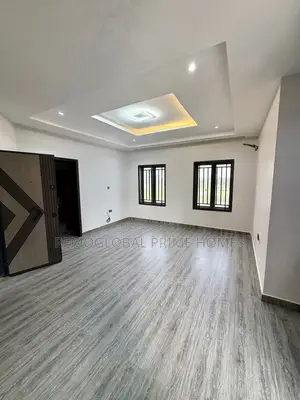 1bdrm Block of Flats in Near Nigeria - Ghana for rent