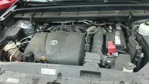 Toyota Highlander XLE 2022 Blue