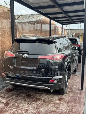 Toyota RAV4 SE AWD (2.5L 4cyl 6A) 2016 Black