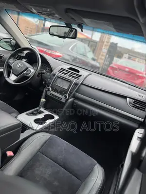 Toyota Camry SE V6 4dr Sedan (3.5L 6cyl 6A) 2012 Black