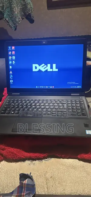 Laptop Dell Latitude 5400 8GB Intel Core i7 SSD 512GB