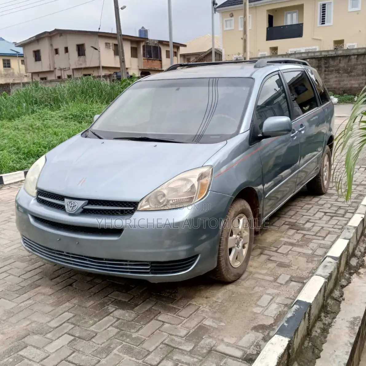 Toyota Sienna 2005 Blue