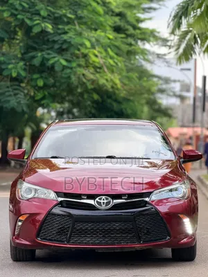 Toyota Camry SE 4dr Sedan (2.5L 4cyl 6A) 2016 Red
