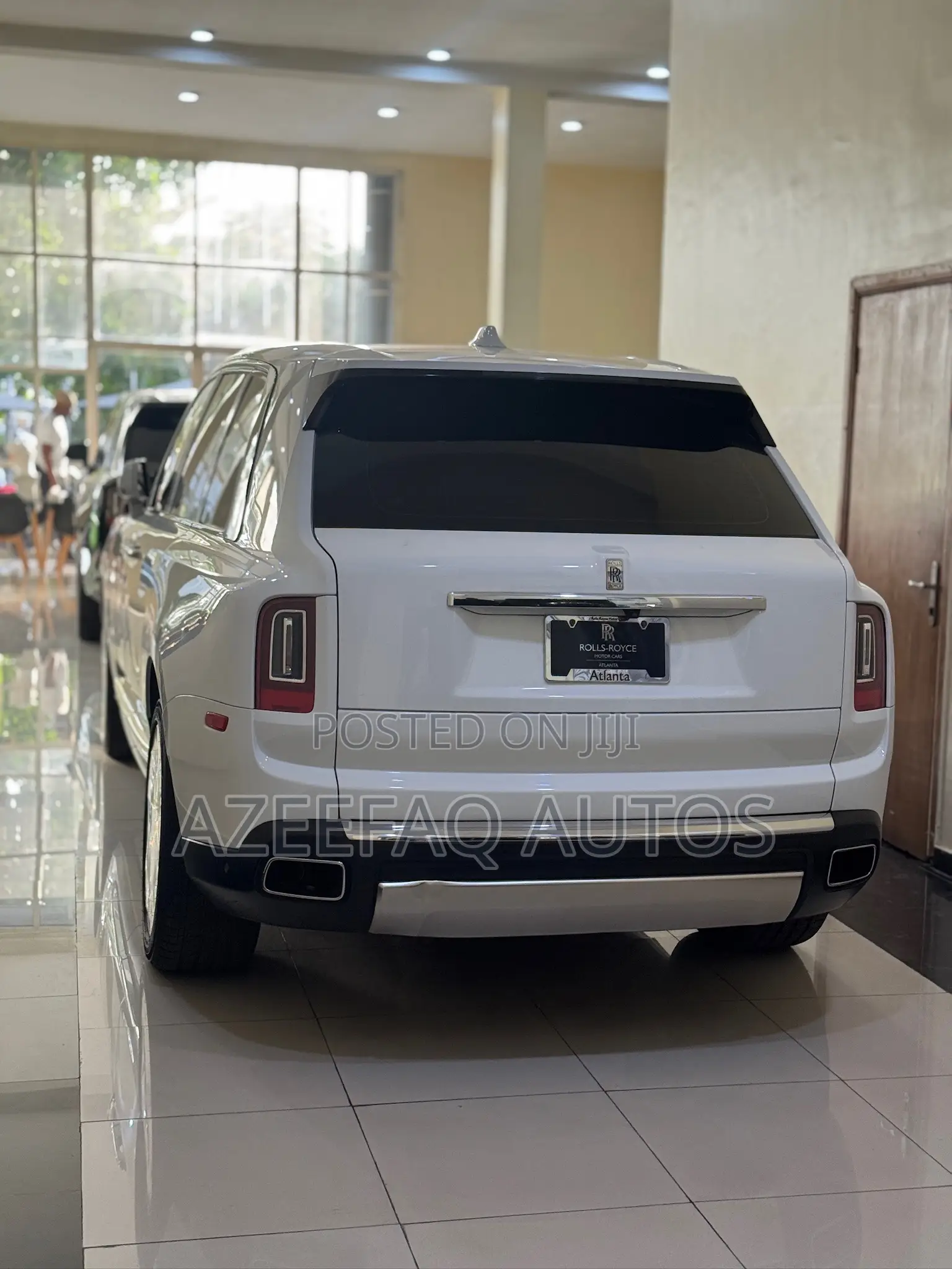 Rolls-Royce Cullinan Base 2022 White