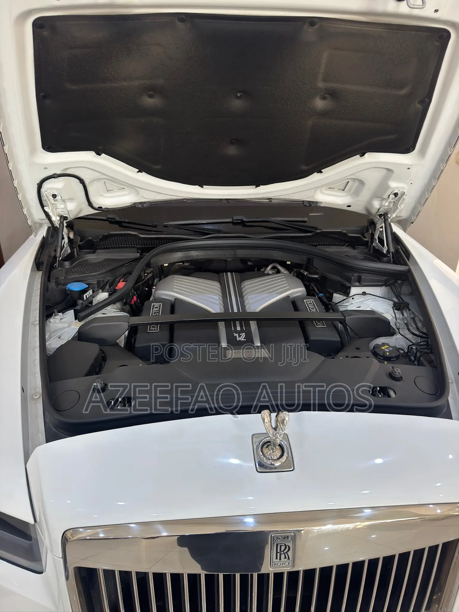 Rolls-Royce Cullinan Base 2022 White