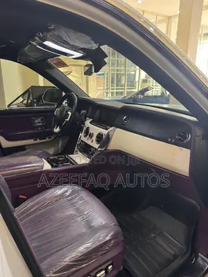 Rolls-Royce Cullinan Base 2022 White