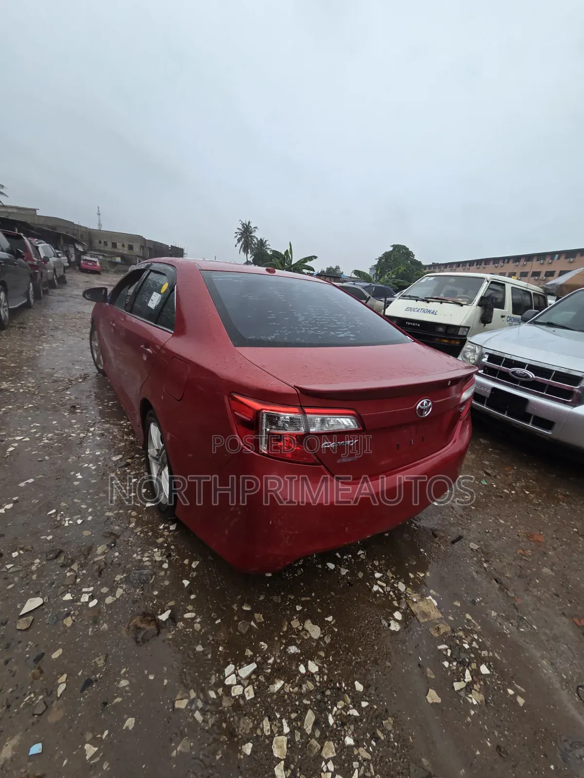 Toyota Camry 2012 Red