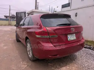 Toyota Venza LE 2010 Red