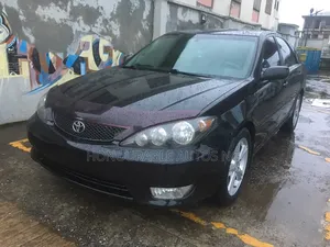 Toyota Camry SE V6 4dr Sedan (3.3L 6cyl 5A) 2006 Black