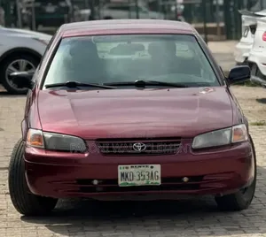 Toyota Camry 2000 Maroon