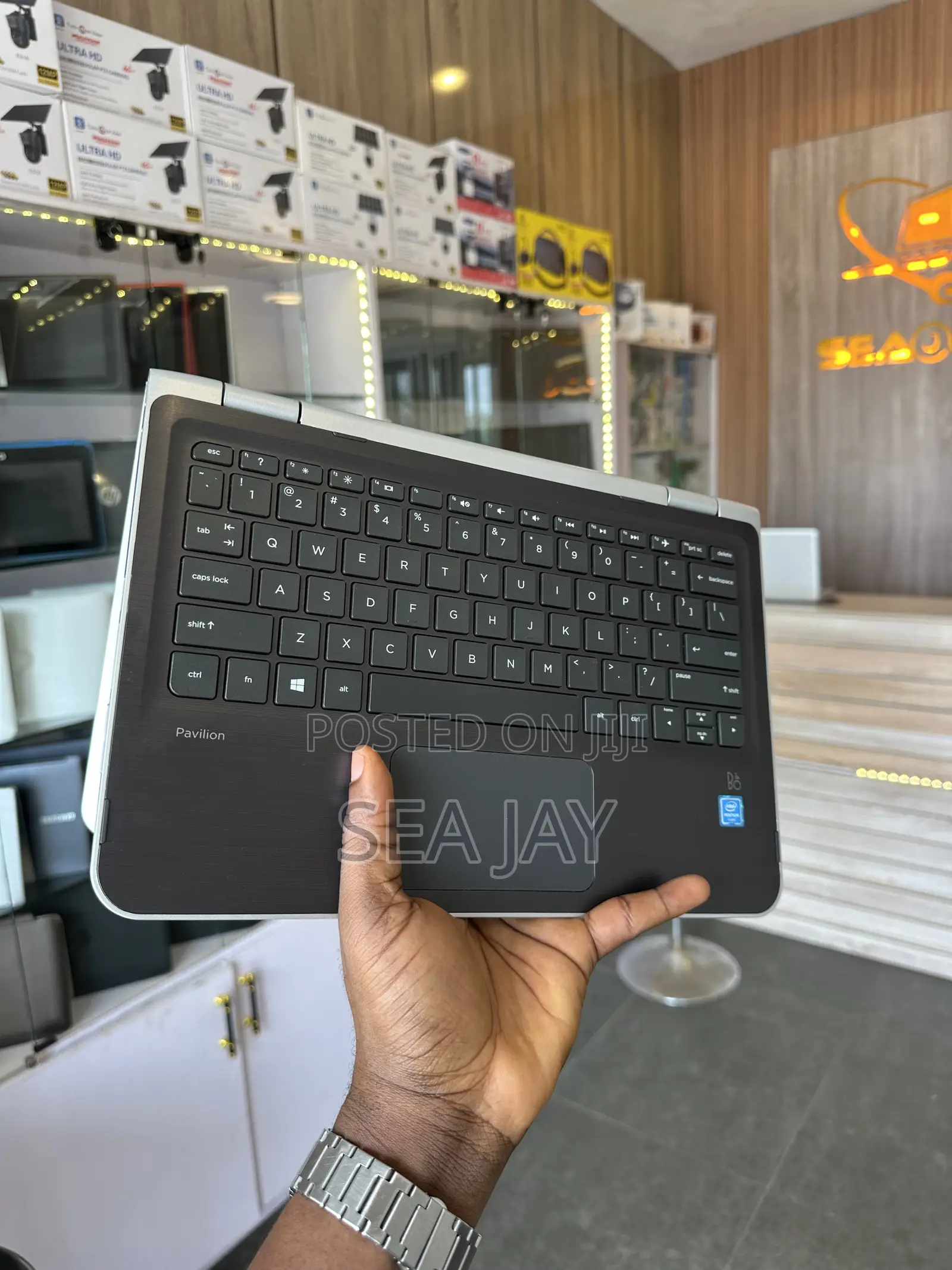 Laptop HP Pavilion x360 8GB Intel Celeron SSD 256GB