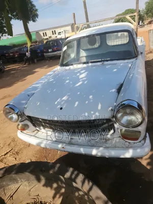 Peugeot 404 Familiale 1978 White