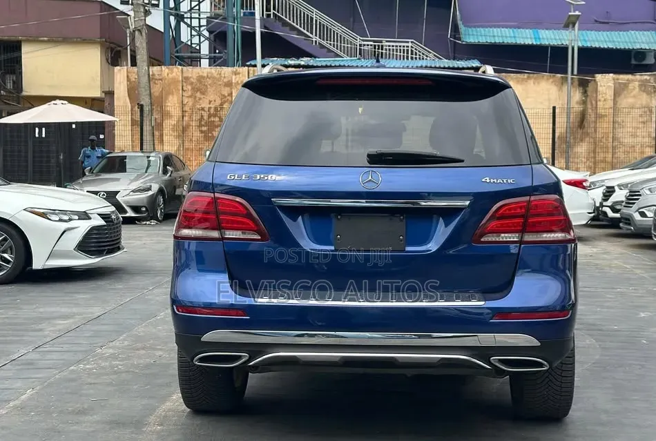 Mercedes-Benz GLE-Class 2019 Blue
