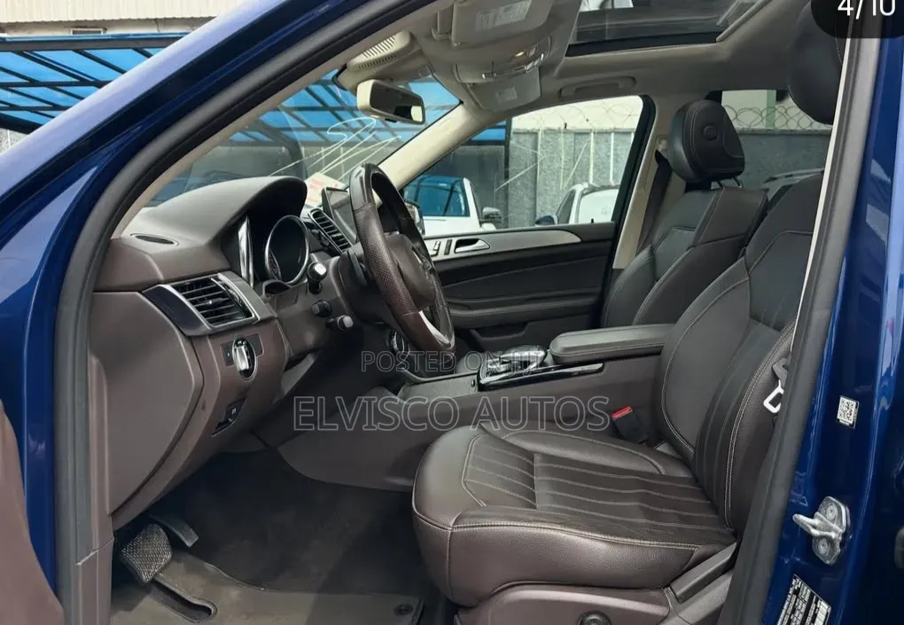 Mercedes-Benz GLE-Class 2019 Blue