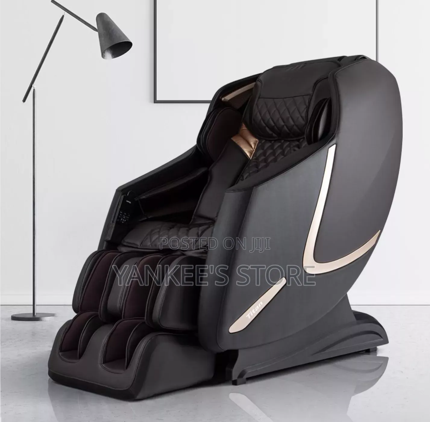 Brand New Zero Gravity Full-body Massage Chair