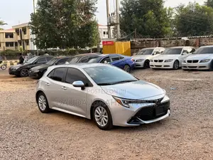 Toyota Corolla SE 2023 Silver