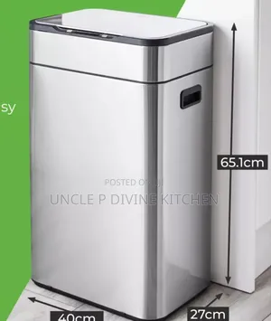 Tower 60l Ozone Hand Free Sensor Bin.