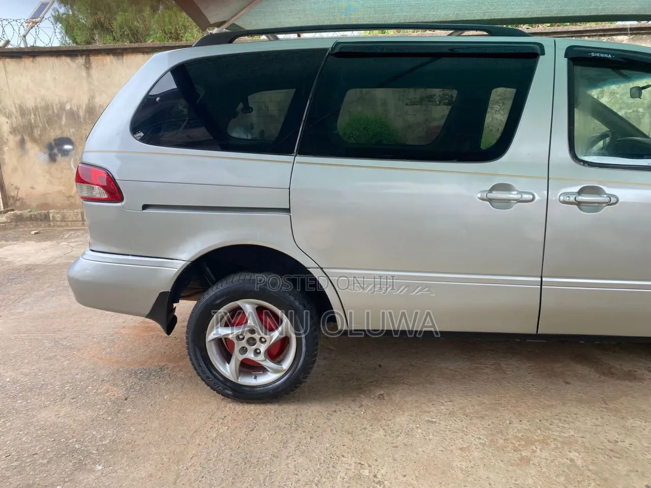 Toyota Sienna 2002 Green