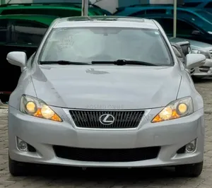 Lexus IS 2010 Silver