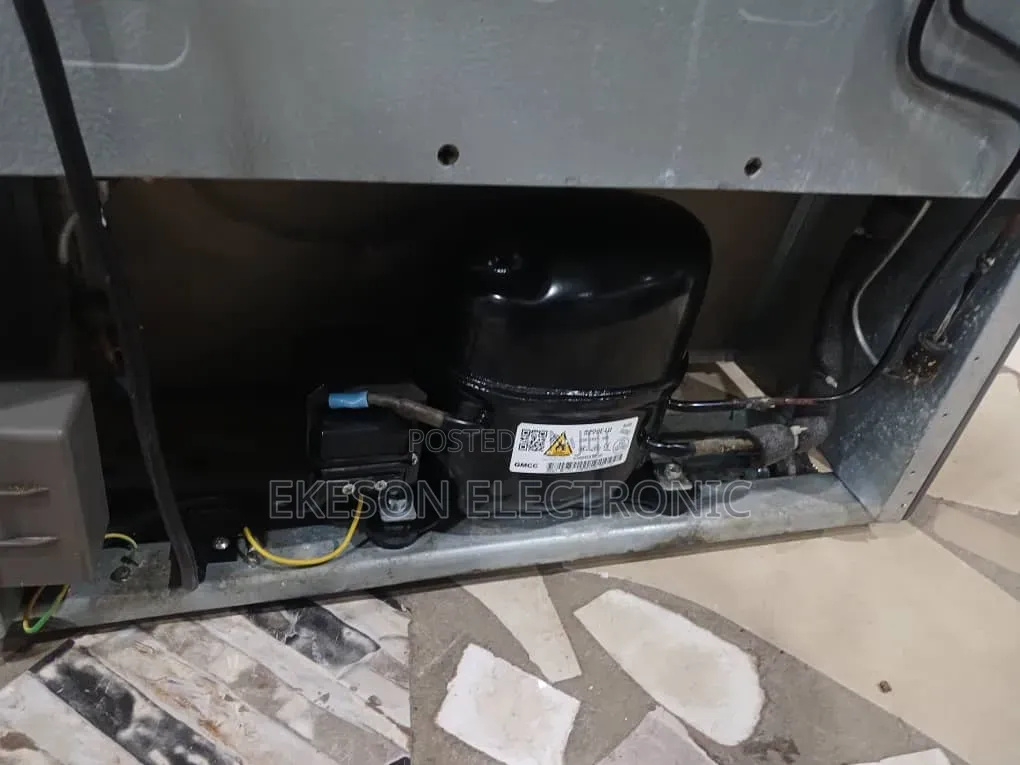 Hisense Fridge 205litters