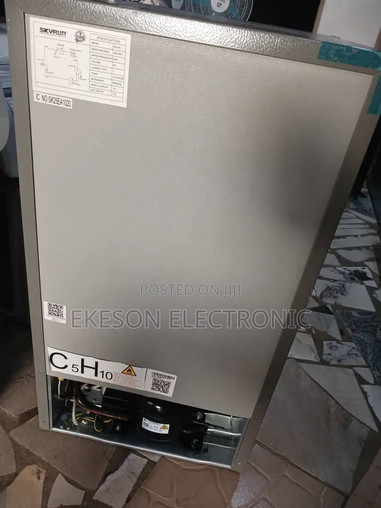 Skyrun Fridge 93litters