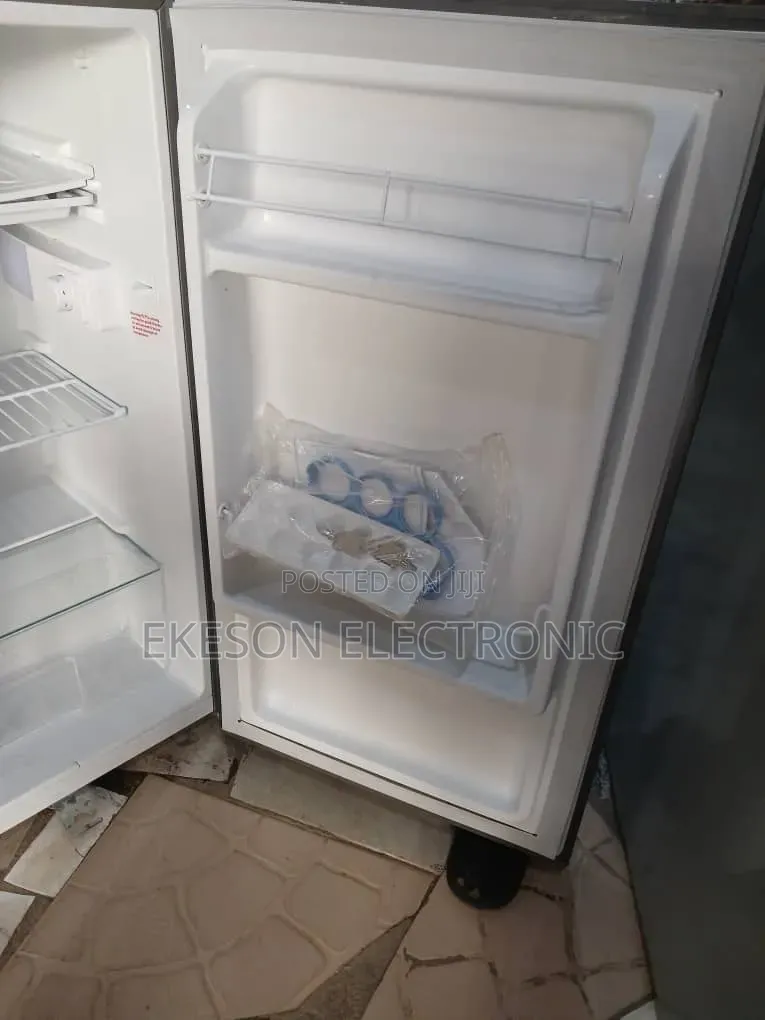 Skyrun Fridge 93litters
