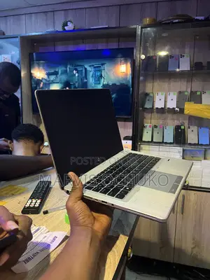Laptop HP EliteBook Folio 8GB Intel Core i5 HDD 1T