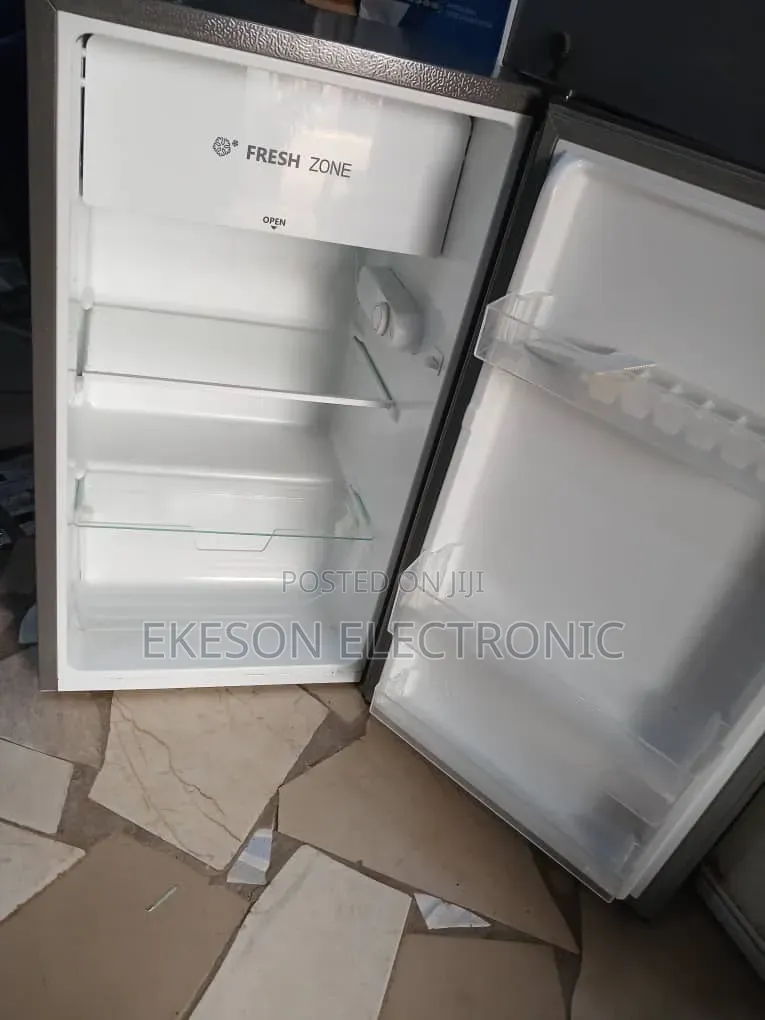 Hisense Fridge 93litters