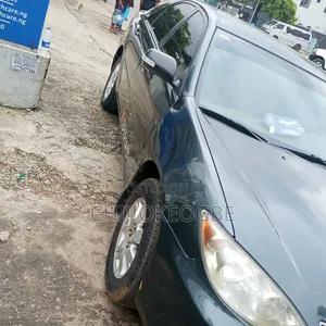 Toyota Camry 2004 Green