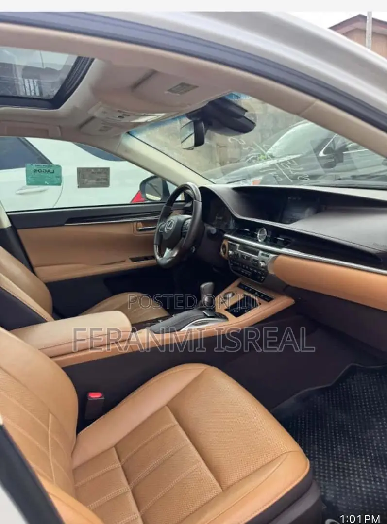 Lexus ES 2016 White