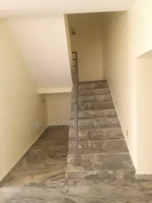 4bdrm Townhouse / Terrace in Katampe (Main) for rent