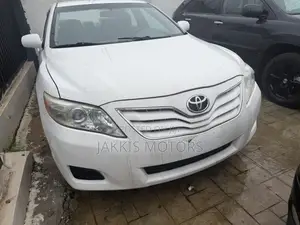 Toyota Camry 2011 White