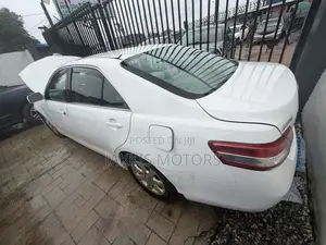 Toyota Camry 2011 White