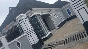 Furnished 3bdrm Bungalow in Akala Express for sale